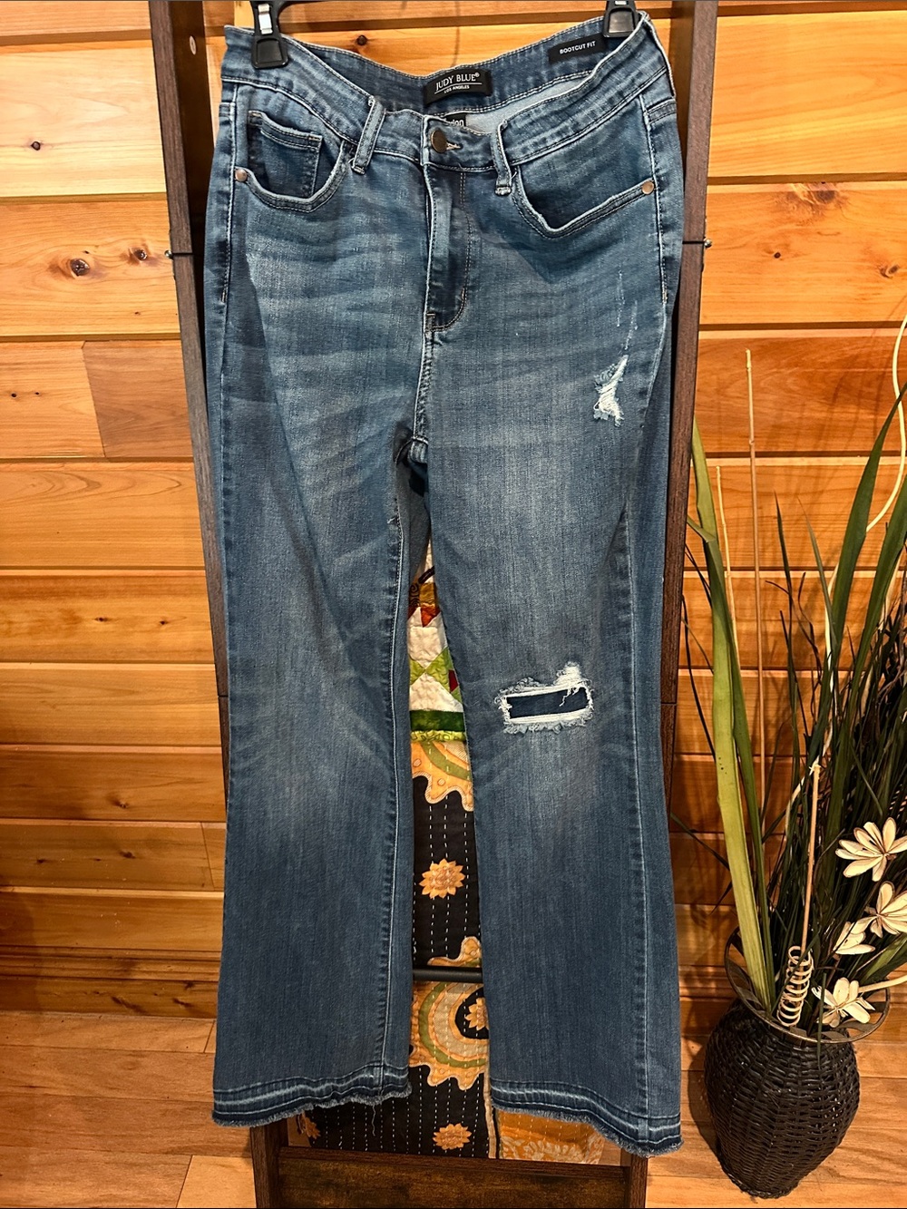 Judy Blue Medium Blue Distressed Boot-Cut Jeans Sz 11/30 but w/ stretch
